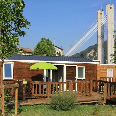 Camping Lou Gourdan Hotel Puget-Théniers Esterno foto