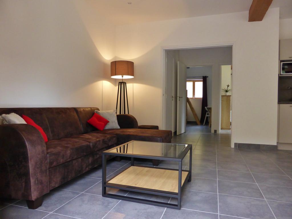 Camping Lou Gourdan Hotel Puget-Théniers Esterno foto